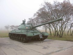 Russian T-10 heavy tank 12