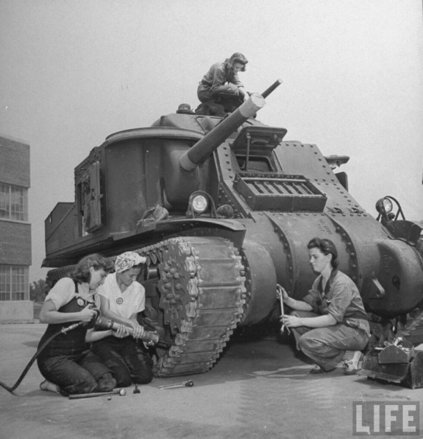 M3 lee with rosie the riveter.jpg